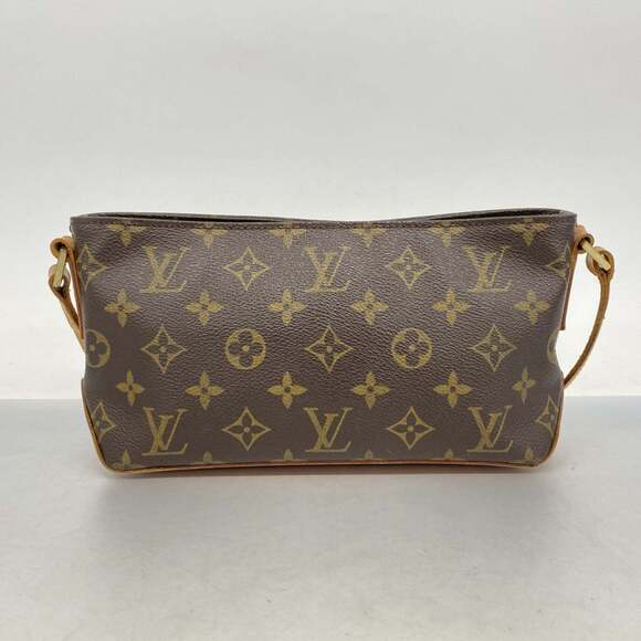 LOUIS VUITTON Brown Monogram Trotter Shoulder Bag - Picture 12 of 12